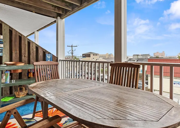 With Prime Location Next To Beach, Jolly Rogers And Boardwalk